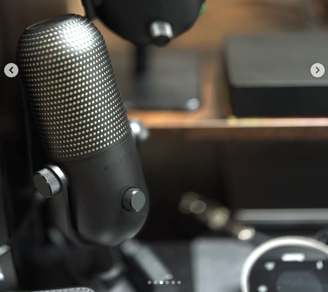 RAZER SEIREN V3 CHROMA